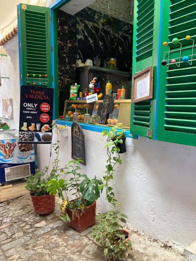 Hostal Valencia - Private Room With Bathroom Chefchaouen Extérieur photo