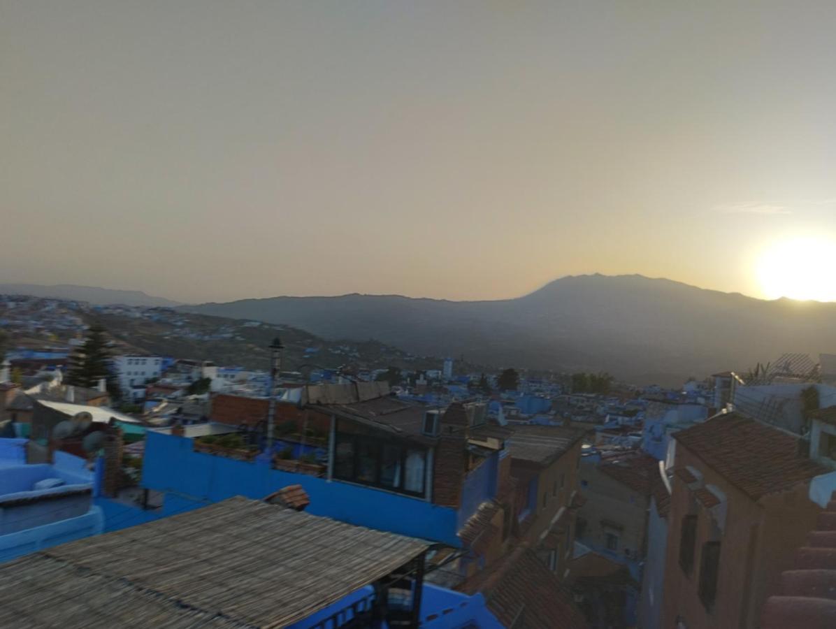 Hostal Valencia - Private Room With Bathroom Chefchaouen Extérieur photo